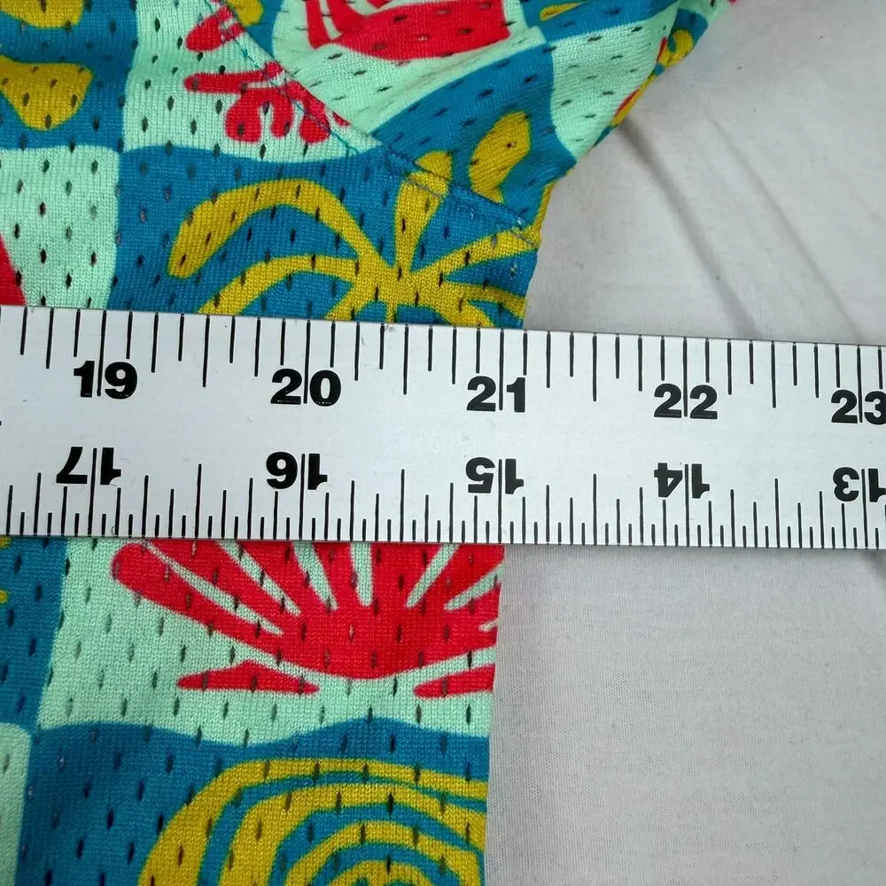 Nike Dri-FIT Hawaiian Resort Camp Button Up Shirt Size M
